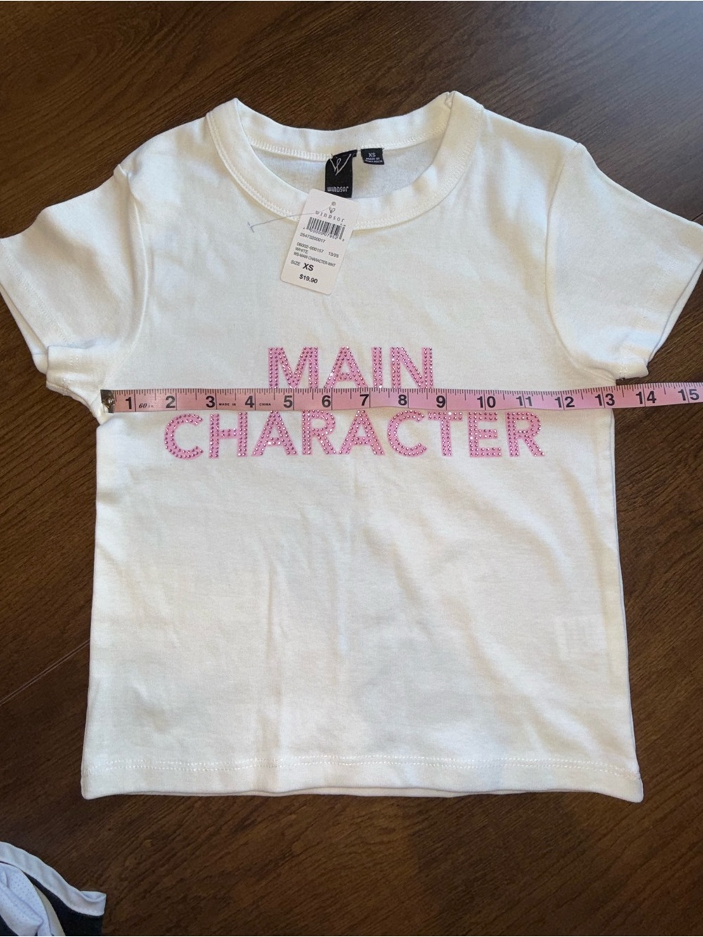 Windsor White Tee with Pink 'MAIN CHARACTER' Text - Picture 7 of 8